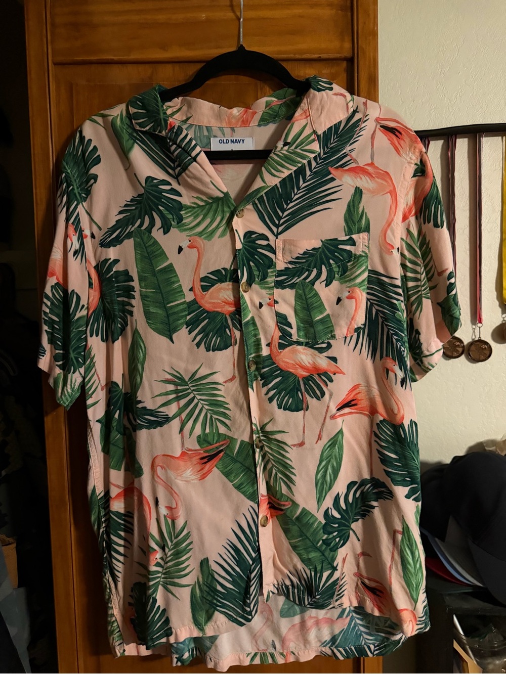 Old Navy Peach Pink Flamingo & Palm Short-Sleeve Button Shirt